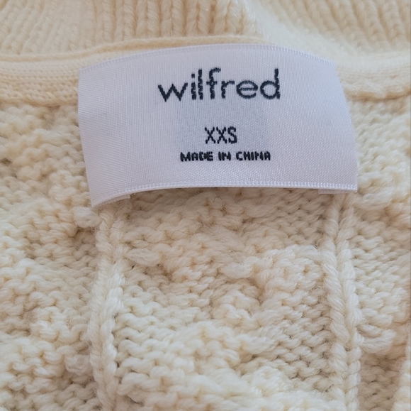 Aritzia Wilfred Devry Chinky Knit Sweater PRICE DROP! - Picture 10 of 12